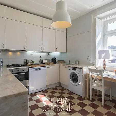 Checkincheckout - Juncos Belem Lisboa