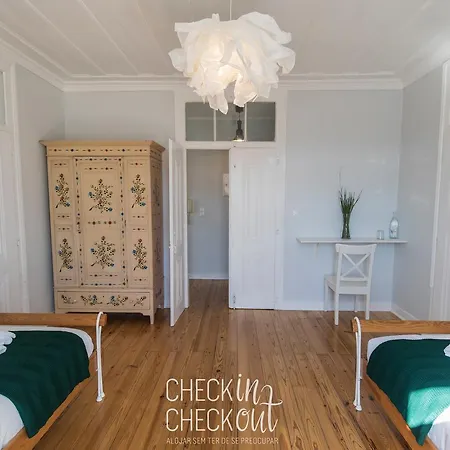 Checkincheckout - Juncos Belem Lisboa
